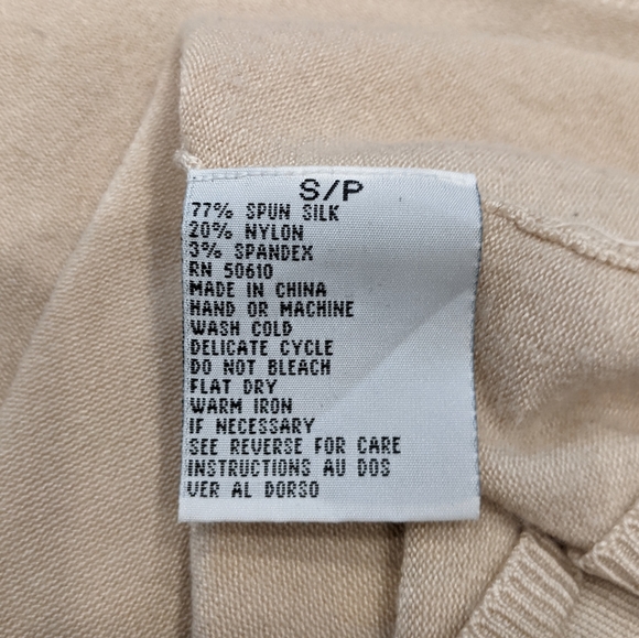 Holt Renfrew Classics Golden Cream Silk Blend Crewneck Sweater Size S - Picture 9 of 12